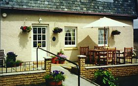 Aaron Glen Guest House