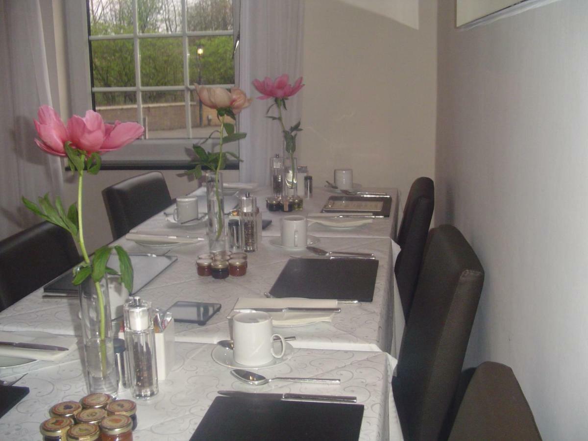 Aaron Glen Guest House Loanhead Esterno foto