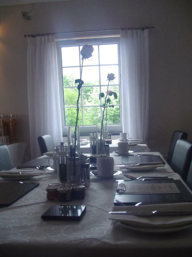 Aaron Glen Guest House Loanhead Esterno foto